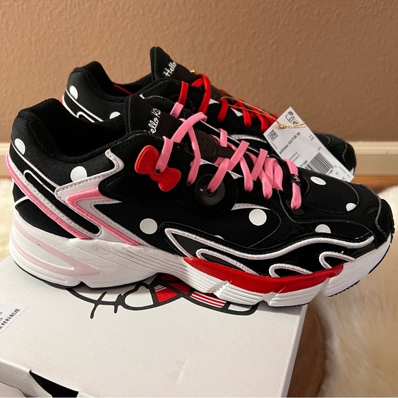 adidas Shoes - Adidas x Hello Kitty Sneakers Women’s Size 8 NWB